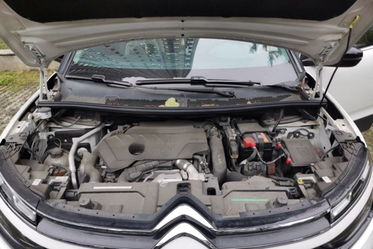 Used Citroen C5 AIRCROSS 2021 360THP Comfort Edition Engine Bay