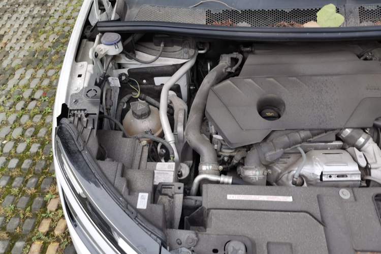 Used Citroen C5 AIRCROSS 2021 360THP Comfort Edition Engine Bay Right