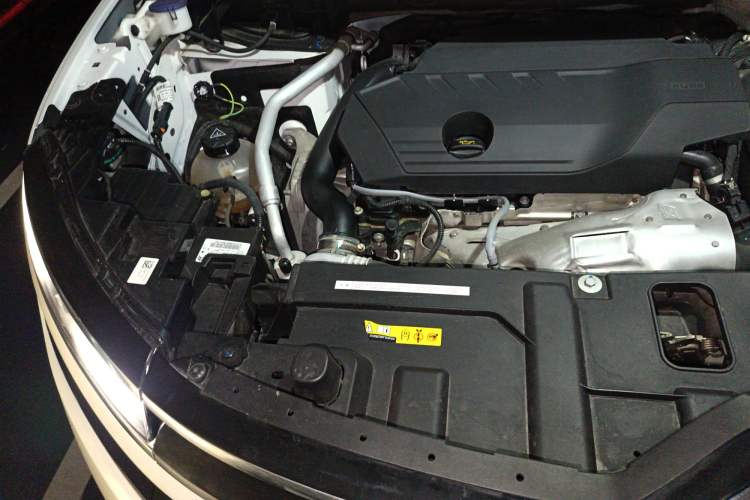 Used Citroen C5 AIRCROSS 2021 400THP Enjoyment Model Engine Bay Right
