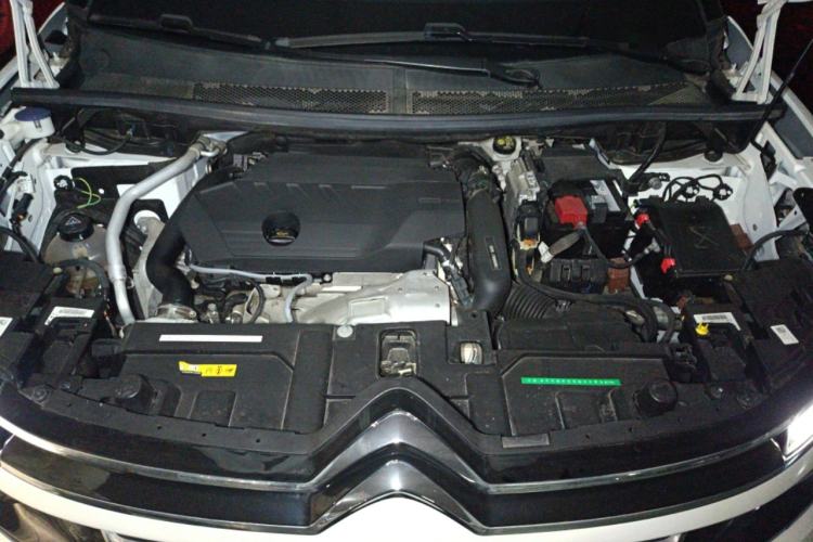 Used Citroen C5 AIRCROSS 2021 400THP Enjoyment Model Engine Bay