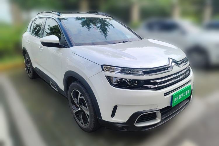 Used Citroen C5 AIRCROSS 2021 400THP Enjoyment Model Front Right 45 Deg