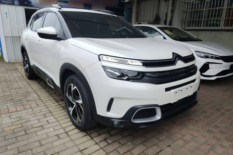 Used Citroen C5 AIRCROSS 2021 360THP Enjoyment Version Front Right 45 Deg