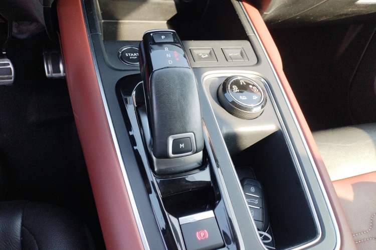 Used Citroen C5 AIRCROSS 2021 400THP Flagship Edition Gear Lever