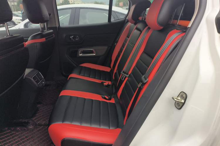 Used Citroen C5 AIRCROSS 2021 360THP Comfort Edition Interior 4