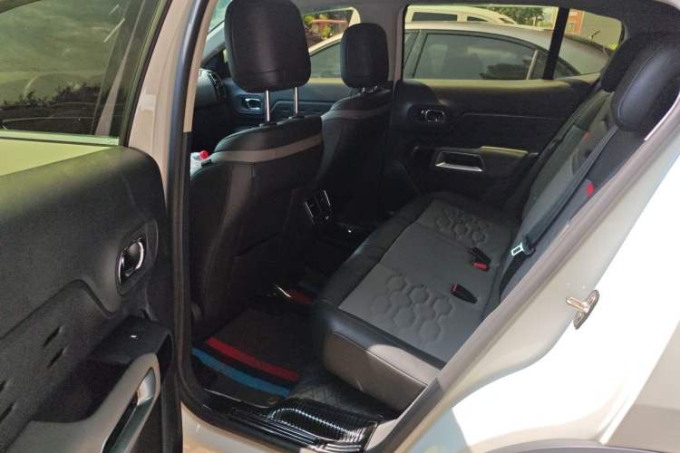 Used Citroen C5 AIRCROSS 2021 400THP Enjoyment Model Left Rear Seat