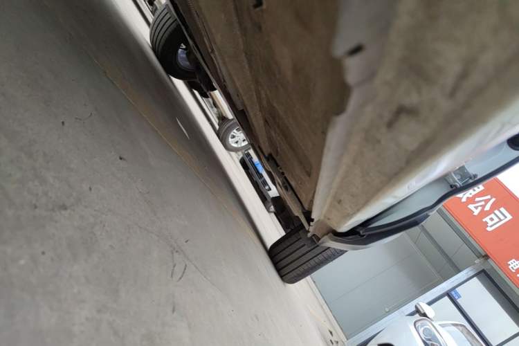 Used Citroen C5 AIRCROSS 2021 400THP Enjoyment Model Left Side Sill