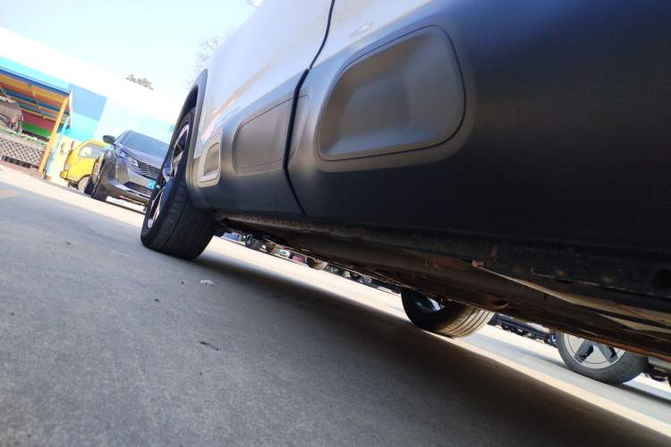 Used Citroen C5 AIRCROSS 2021 400THP Flagship Edition Left Side Sill