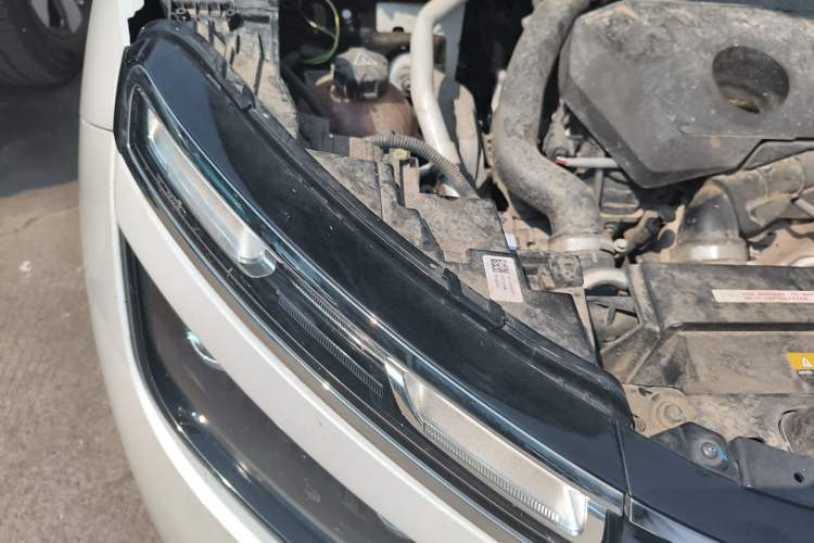 Used Citroen C5 AIRCROSS 2021 360THP ORIGINS Centennial Deluxe Edition Right Front Headlight