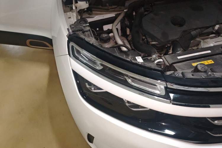 Used Citroen C5 AIRCROSS 2021 360THP Enjoyment Model Right Front Headlight