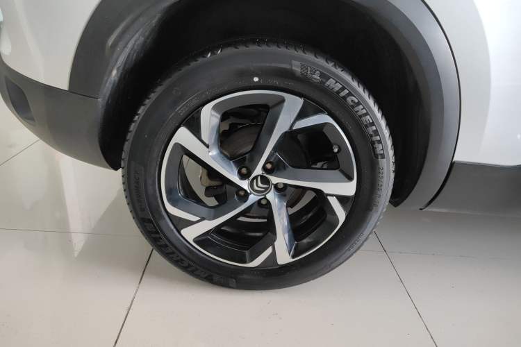 Used Citroen C5 AIRCROSS 2021 360THP Enjoyment Version Right Rear Wheel Hub