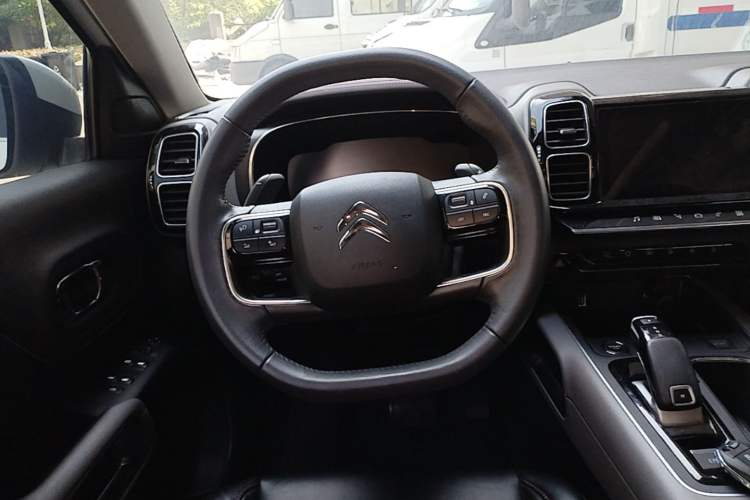 Used Citroen C5 AIRCROSS 2021 360THP Enjoyment Version Steering Wheel