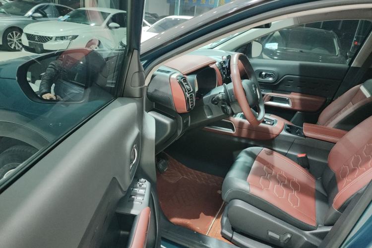 Used Citroen C5 AIRCROSS 2022 400THP Co-Creation Edition Driver Seat