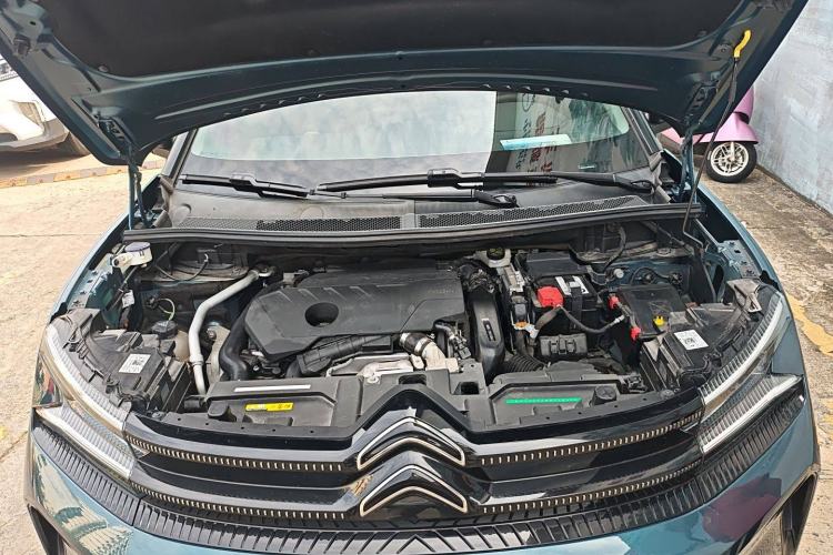 Used Citroen C5 AIRCROSS 2022 Peugeot 308 BEYOND 360THP Edition Engine Bay