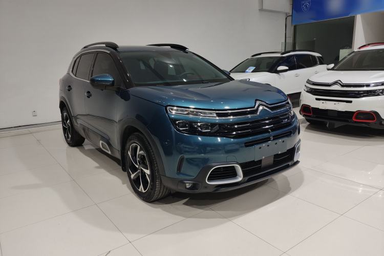 Used Citroen C5 AIRCROSS 2022 400THP Co-Creation Edition Front Right 45 Deg