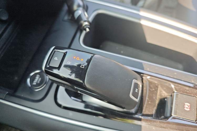 Used Citroen C5 AIRCROSS 2022 Peugeot 308 BEYOND 360THP Edition Gear Lever