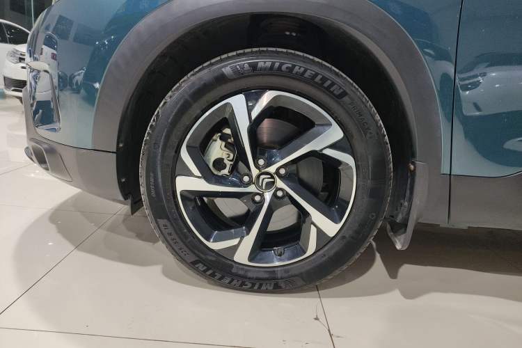 Used Citroen C5 AIRCROSS 2022 400THP Co-Creation Edition Left Front Wheel Hub
