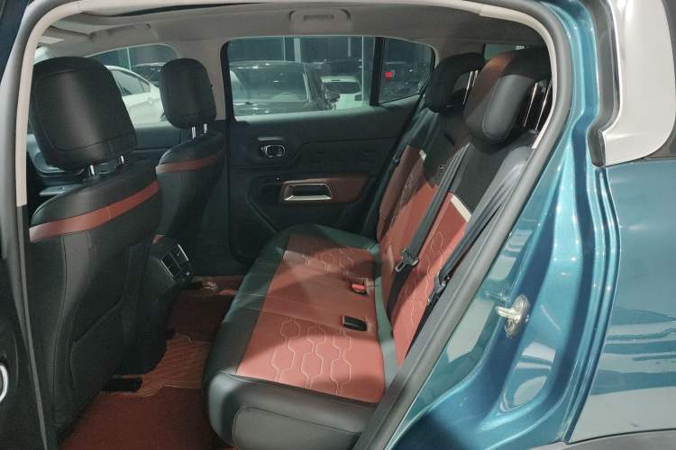 Used Citroen C5 AIRCROSS 2022 400THP Co-Creation Edition Left Rear Seat