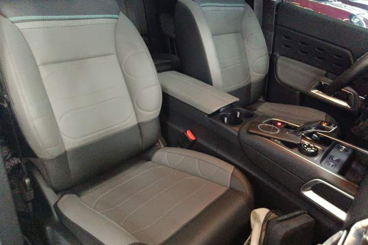 Used Citroen C5 AIRCROSS 2022 Peugeot 308 BEYOND 360THP Edition Right Front Seat