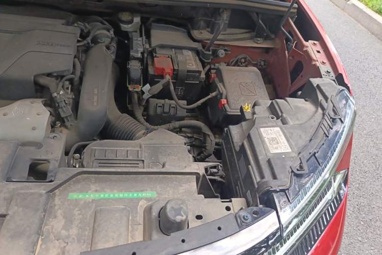 Used Citroen C5 AIRCROSS 2022 Peugeot 400THP Allure BEYOND Edition Engine Bay Left