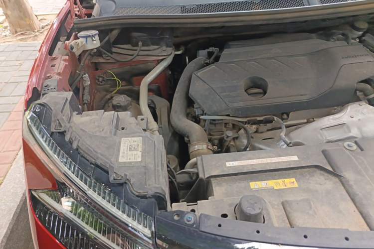 Used Citroen C5 AIRCROSS 2022 Peugeot 400THP Allure BEYOND Edition Engine Bay Right