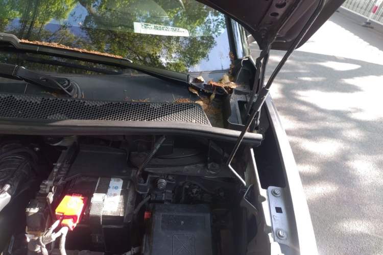 Used Citroen C5 AIRCROSS 2022 400THP Co-Creation Edition Engine Bay Left
