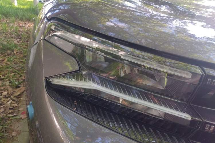 Used Citroen C5 AIRCROSS 2022 400THP Co-Creation Edition Right Front Headlight