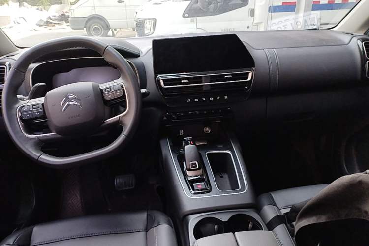 Used Citroen C5 AIRCROSS 2022 Peugeot 308 BEYOND 360THP Edition Center Console