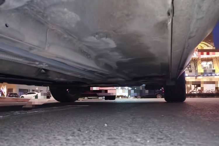 Used Citroen C5 AIRCROSS 2022 400THP Co-Creation Edition Chassis Front Left