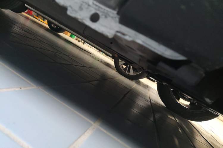 Used Citroen C5 AIRCROSS 2022 Peugeot 400THP Allure BEYOND Edition Chassis Front Right