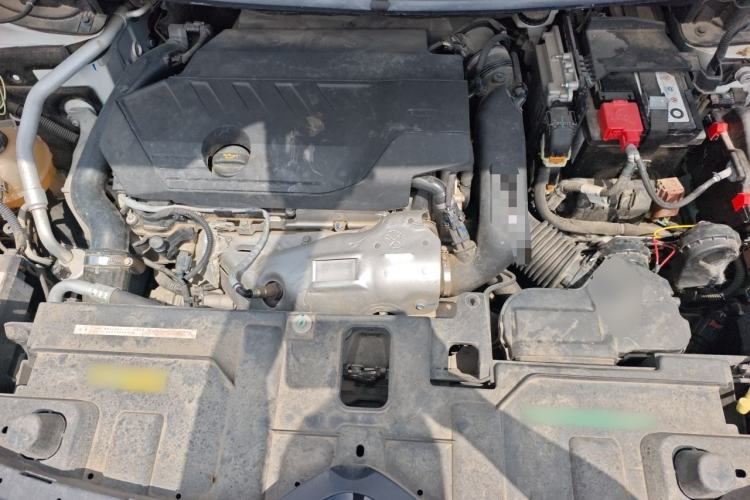Used Citroen C5 AIRCROSS 2022 400THP Co-Creation Edition Engine Bay