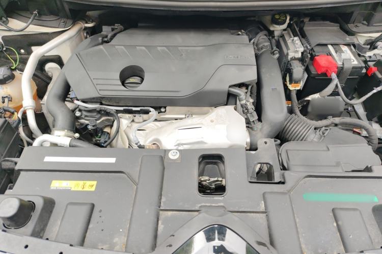 Used Citroen C5 AIRCROSS 2022 Peugeot 400THP Allure BEYOND Edition Engine Bay