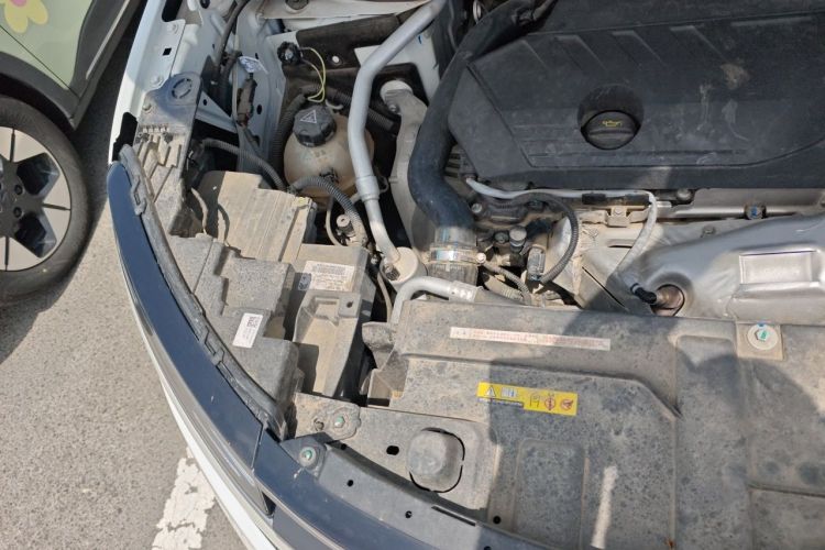 Used Citroen C5 AIRCROSS 2022 400THP Co-Creation Edition Engine Bay Right