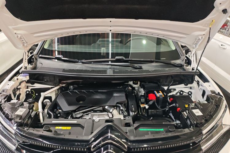 Used Citroen C5 AIRCROSS 2022 Peugeot 308 BEYOND 360THP Edition Engine Bay