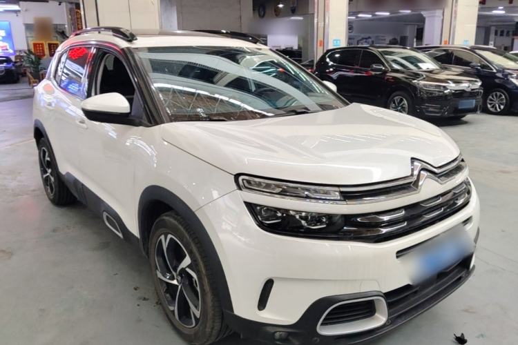 Used Citroen C5 AIRCROSS 2022 400THP Co-Creation Edition Front Right 45 Deg