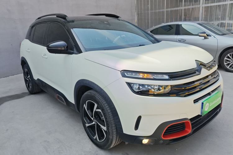 Used Citroen C5 AIRCROSS 2022 400THP Co-Creation Edition Front Right 45 Deg