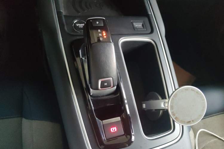 Used Citroen C5 AIRCROSS 2022 Peugeot 400THP Allure BEYOND Edition Gear Lever