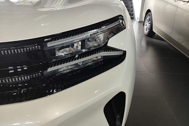 Used Citroen C5 AIRCROSS 2022 Peugeot 308 BEYOND 360THP Edition Left Front Headlight