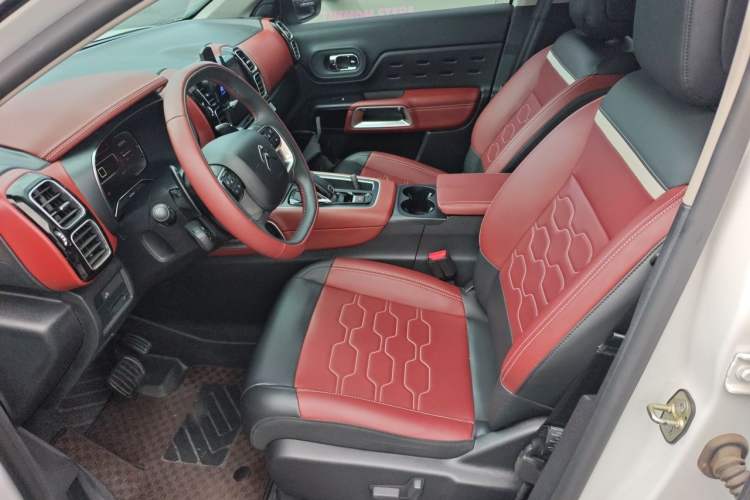 Used Citroen C5 AIRCROSS 2022 400THP Co-Creation Edition Left Front Seat