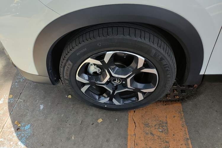 Used Citroen C5 AIRCROSS 2022 Peugeot 400THP Allure BEYOND Edition Left Front Wheel Hub