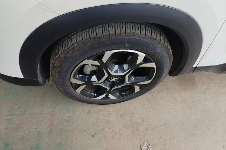Used Citroen C5 AIRCROSS 2022 Peugeot 308 BEYOND 360THP Edition Left Front Wheel Hub