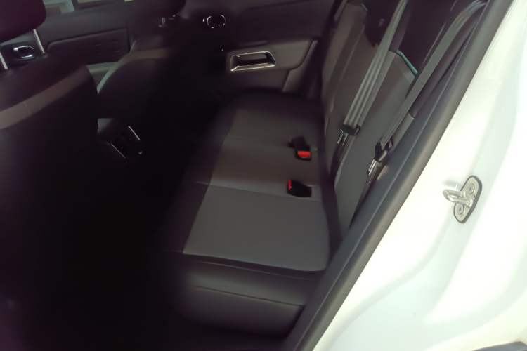 Used Citroen C5 AIRCROSS 2022 Peugeot 308 BEYOND 360THP Edition Left Rear Seat