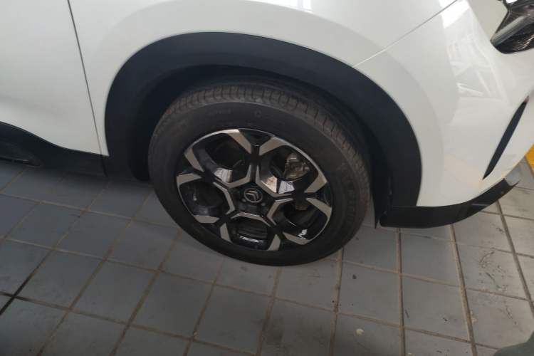 Used Citroen C5 AIRCROSS 2022 Peugeot 400THP Allure BEYOND Edition Right Front Wheel Hub