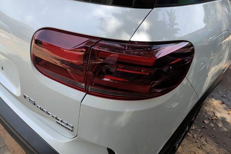 Used Citroen C5 AIRCROSS 2022 Peugeot 400THP Allure BEYOND Edition Right Rear Taillight