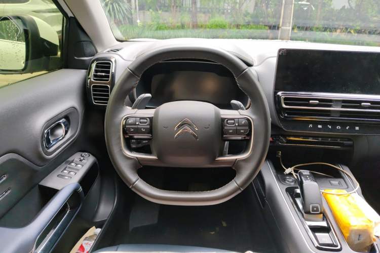 Used Citroen C5 AIRCROSS 2022 Peugeot 400THP Allure BEYOND Edition Steering Wheel