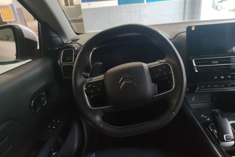 Used Citroen C5 AIRCROSS 2022 Peugeot 400THP Allure BEYOND Edition Steering Wheel