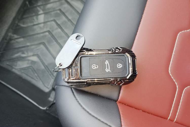 Used Citroen C5 AIRCROSS 2022 400THP Co-Creation Edition Vehicle Key