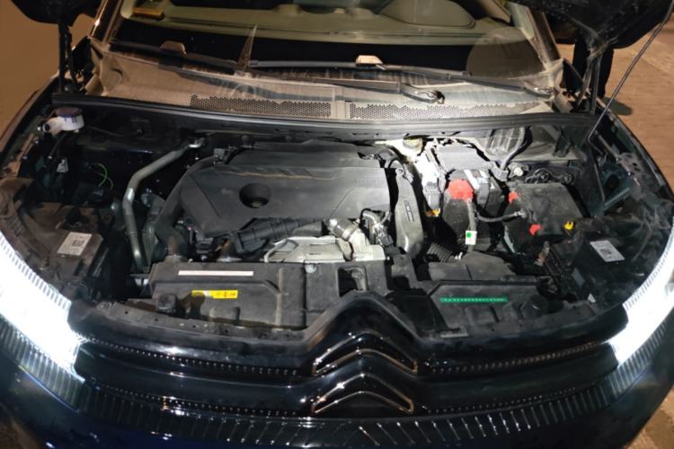 Used Citroen C5 AIRCROSS 2023 360THP Smart Edition Engine Bay