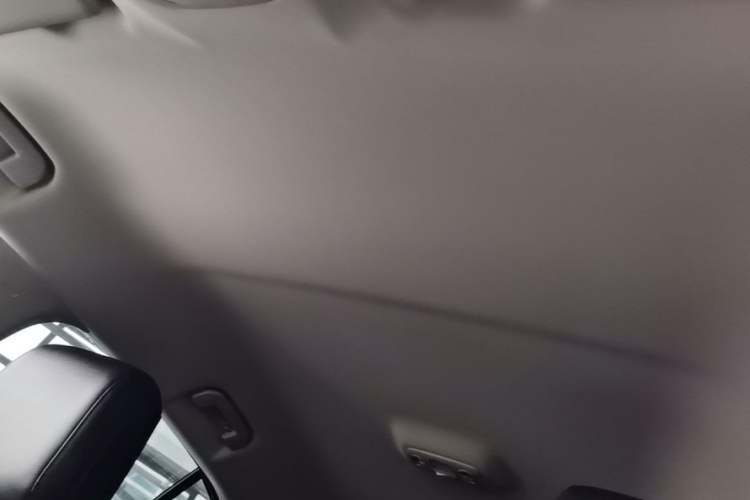 Used Citroen C5 AIRCROSS 2023 360THP Smart Edition Headliner