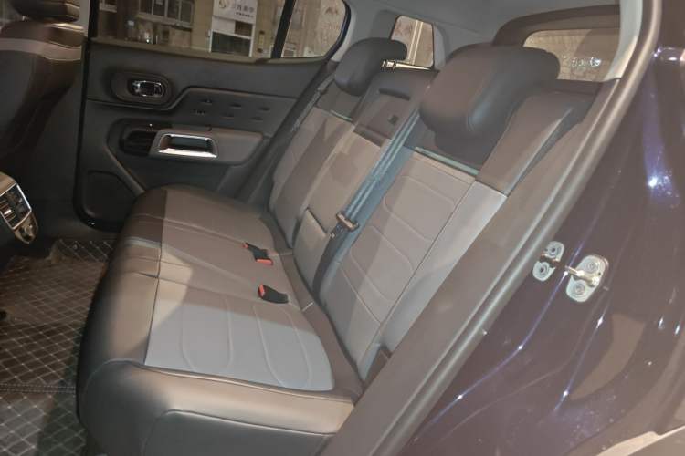 Used Citroen C5 AIRCROSS 2023 360THP Smart Edition Left Rear Seat