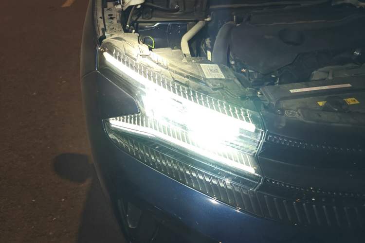 Used Citroen C5 AIRCROSS 2023 360THP Smart Edition Right Front Headlight